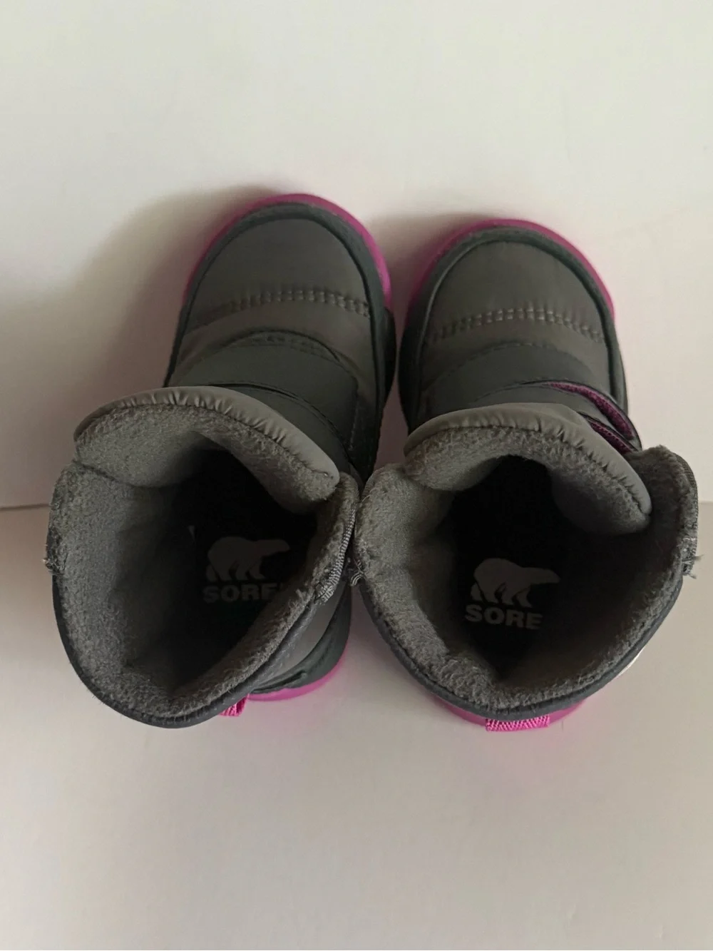Sorel kids  Grey and Pink winter Insulated Snow Boots Size 5